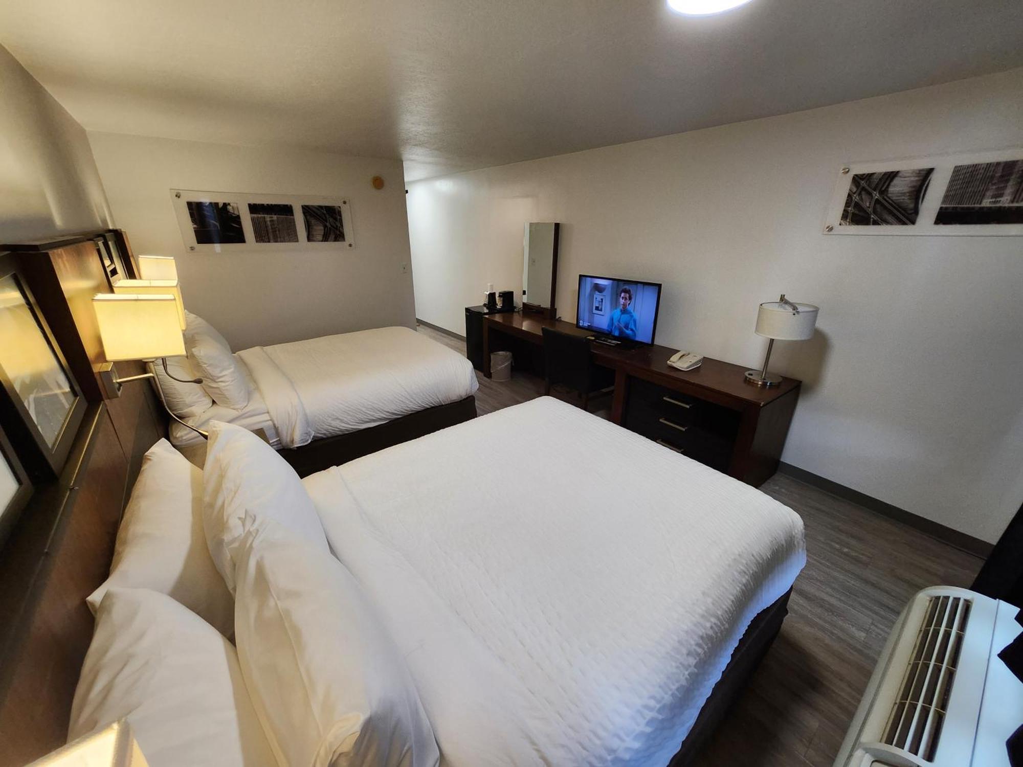 Clarion Inn Idaho Falls Riverfront Buitenkant foto