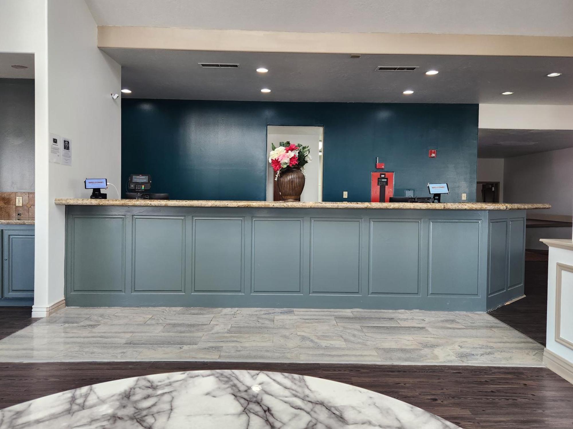 Clarion Inn Idaho Falls Riverfront Buitenkant foto