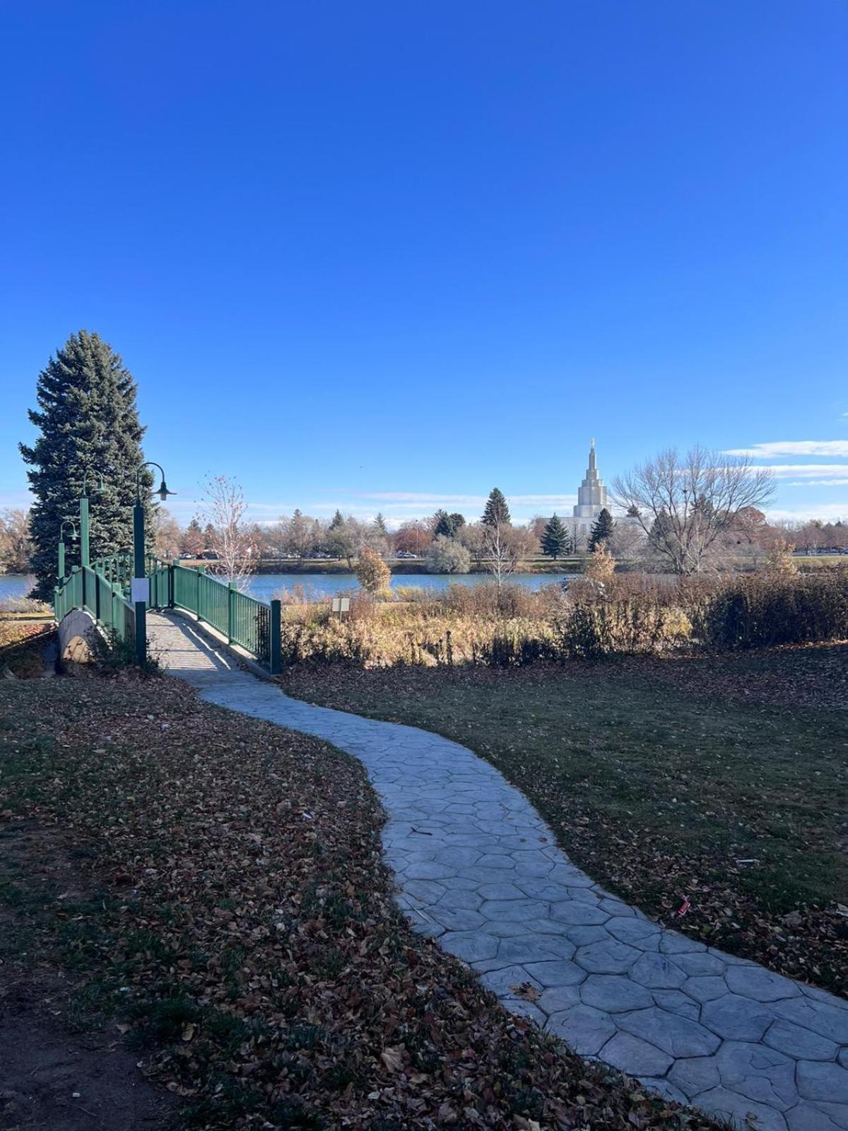 Clarion Inn Idaho Falls Riverfront Buitenkant foto