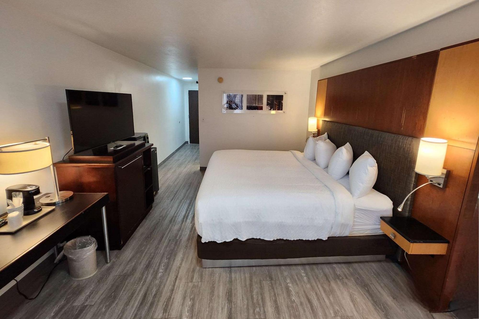 Clarion Inn Idaho Falls Riverfront Buitenkant foto